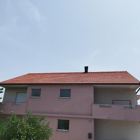 Apartman Hope Zmijavci Eksteriør billede