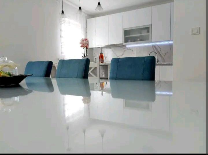 Apartman Hope Zmijavci Eksteriør billede